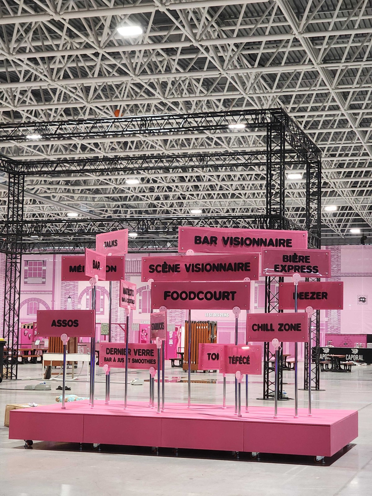 Rose Festival 2025: Signalétique XXL